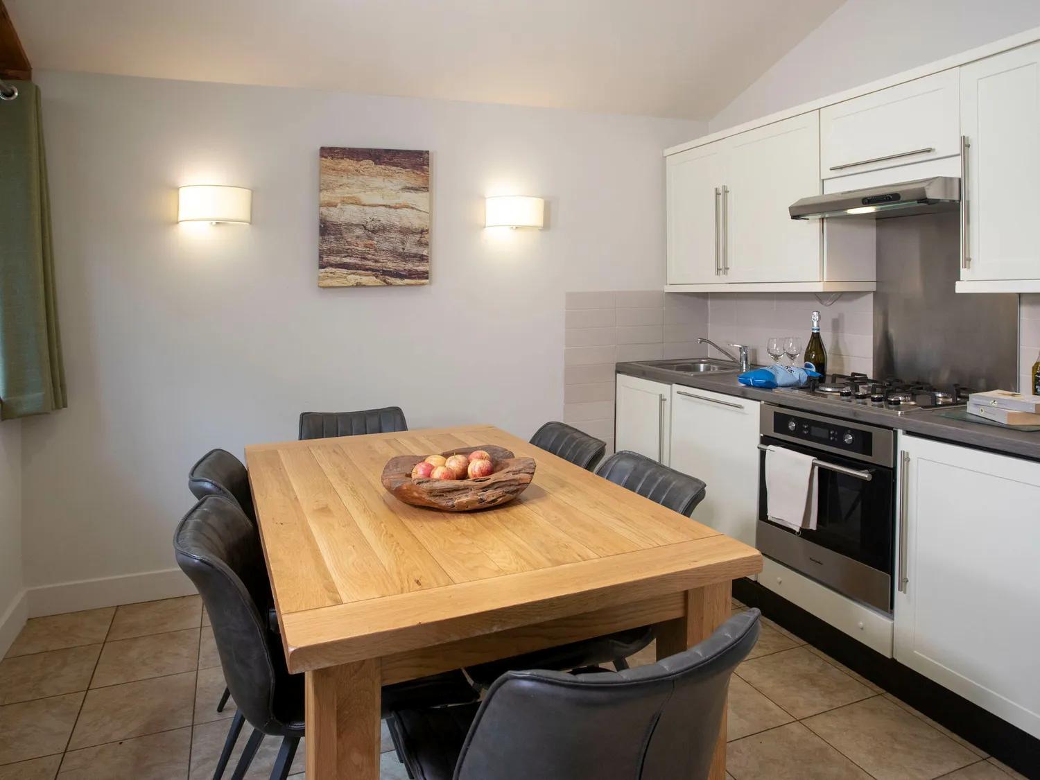 Blackwood Forest Cabins - Forest Holidays Popham Bagian luar foto