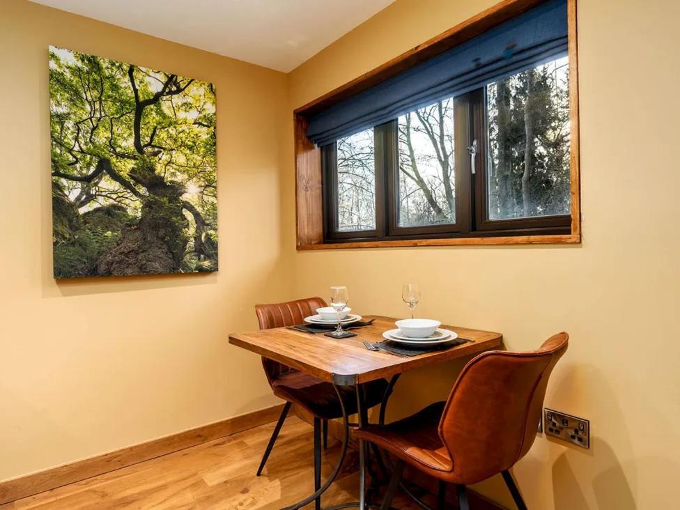 Blackwood Forest Cabins - Forest Holidays Popham Bagian luar foto